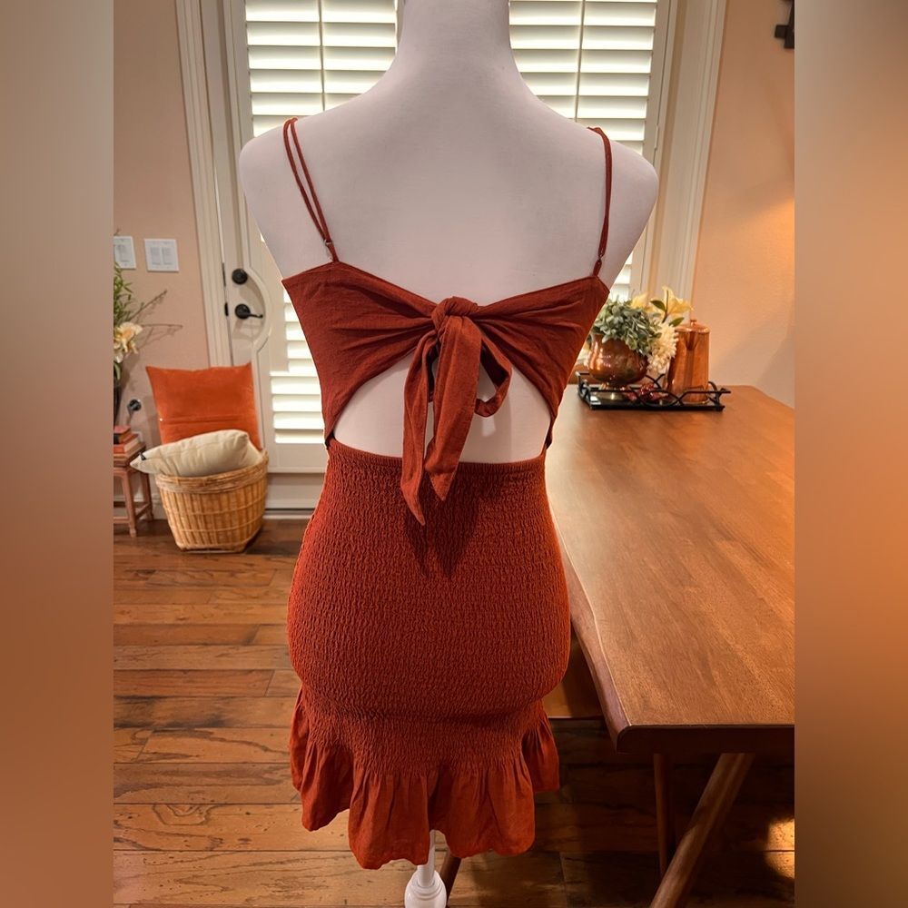 Abercrombie & Fitch Smocked Mini Dress Rust Burnt Orange Open Back Tie Ruffle XS - Picture 5 of 10